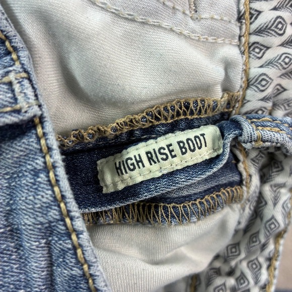 Ariat High Rise Bootcut Jeans Womens 29S 29x30 Blue Faded Whiskered REAL Denim - Picture 5 of 9